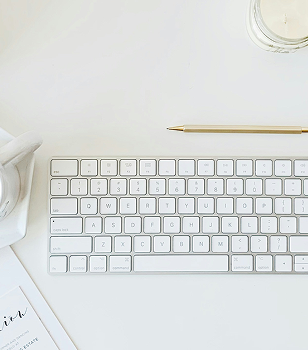 Lune Compact Desk